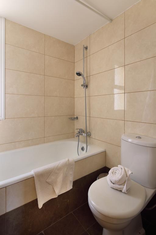 Adamou Gardens Apartment Paphos Exterior photo